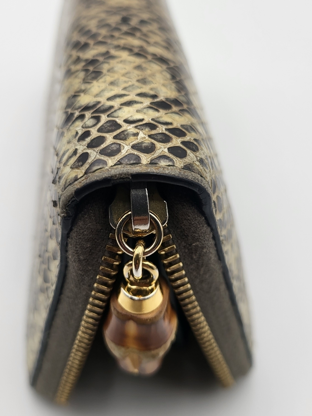 Gucci Gray Python Bamboo Zip Around Long Wallet, Authentic !! - Picture 14 of 15